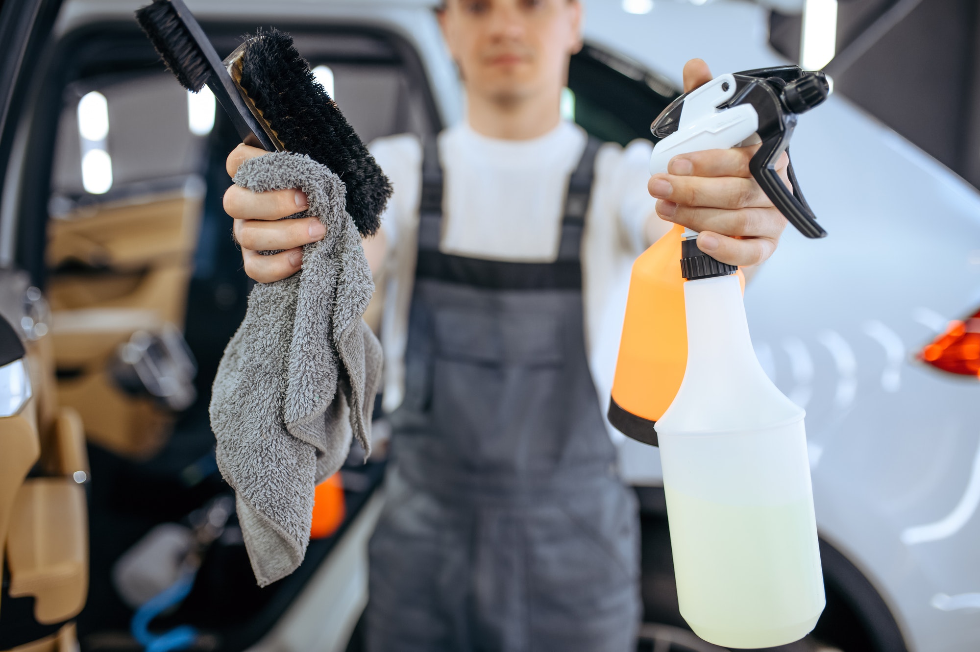 Professional vehicle detailing equipment